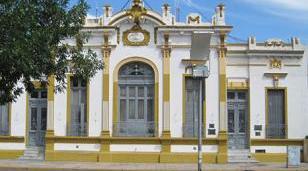 Moreno anunci&oacute; mejoras para las y los trabajadores municipales