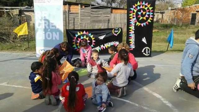 Festejos recreativos por el Día de la Patria en barrio Cascallares