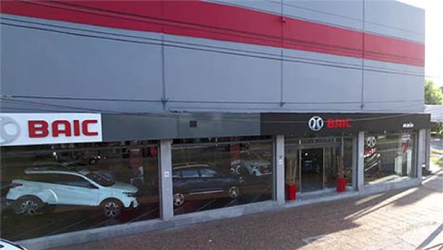 “BAIC” la marca premium de vehículos SUV inauguró concesionaria en Morón