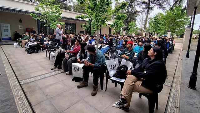 Nuevo Centro Regional: la Universidad de Morón expone sus carreras a los jóvenes de Cañuelas