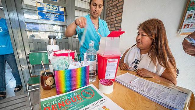 Continúa la campaña de vacunación contra el Dengue