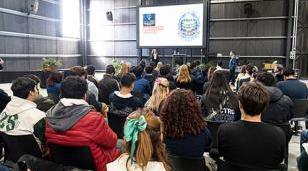 Moreno lanza una nueva edición de la Expo Empleo con foco en la inserción laboral