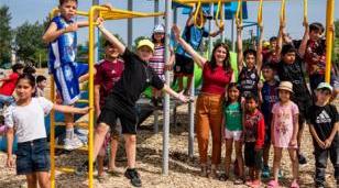 De basural a plaza: Mariel Fernández inauguró obras en el barrio La Gloria